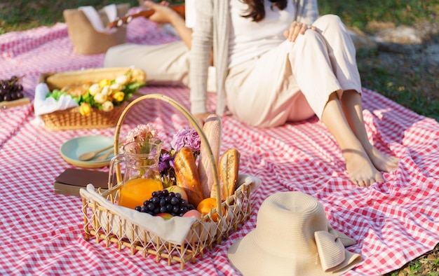 picnic-lunch-meal-outdoors-park-with-food-picnic-basket-enjoying-picnic-time-park-nature-outdoor_1715-8895-1415584052.jpg